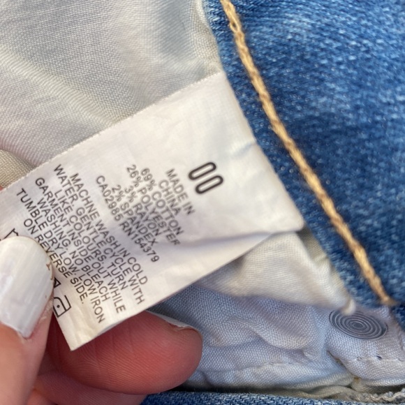 LADIES SHORTS - Picture 4 of 4